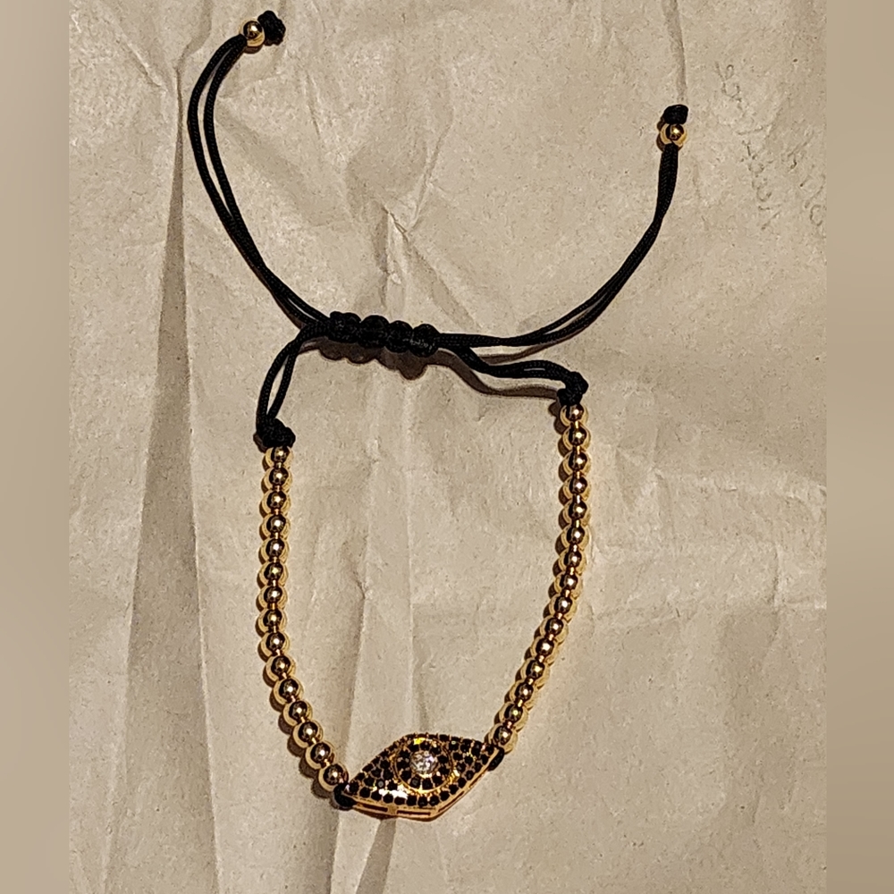 NWOT Evil eye bracelet